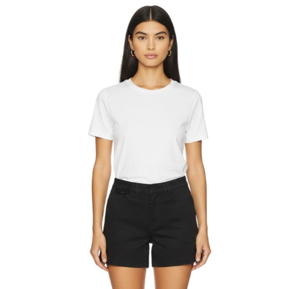 White House Black Market 5-Inch Luxe Shorts in Black– NWT Size 4